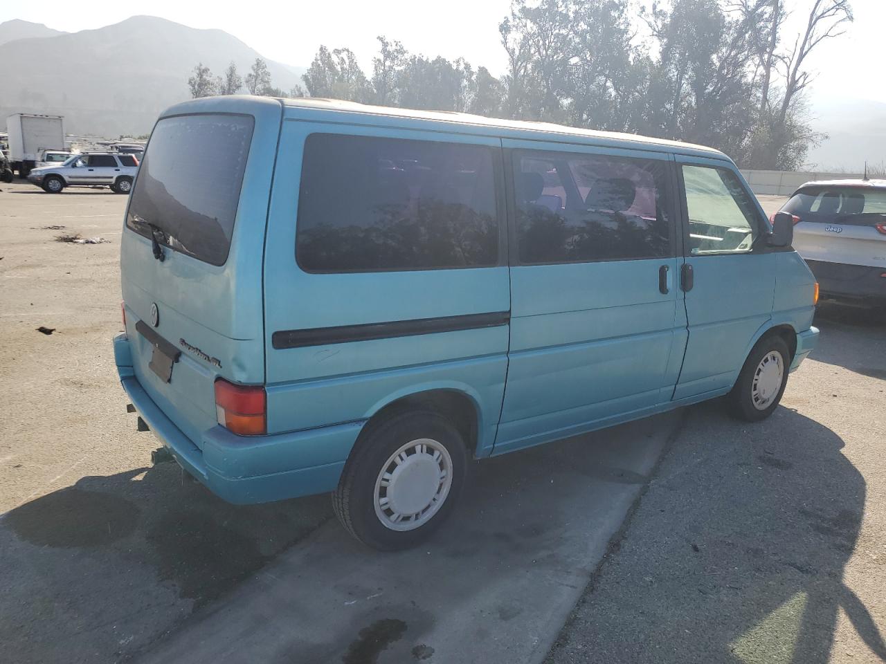 Lot #3036960737 1993 VOLKSWAGEN EUROVAN GL