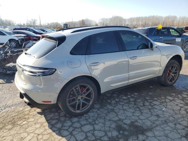 VIN WP1AG2A53NLB25049 2022 PORSCHE MACAN no.3