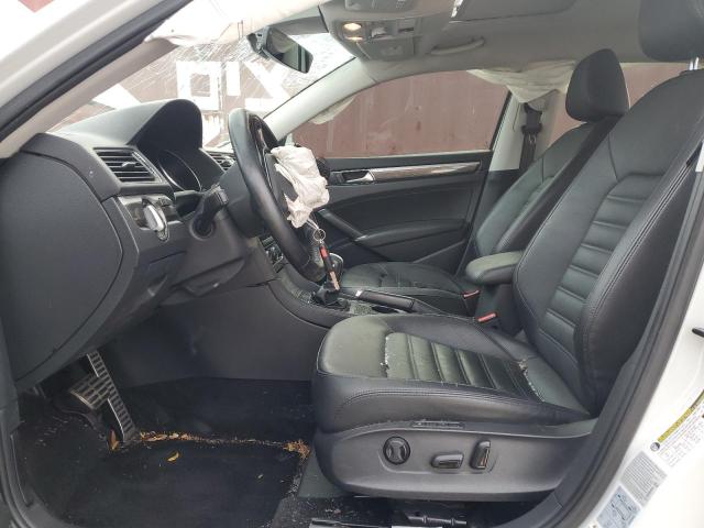 2017 VOLKSWAGEN PASSAT SEL - 1VWCT7A34HC038019