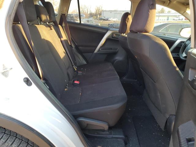 2015 TOYOTA RAV4 LE - JTMZFREV7FD075486