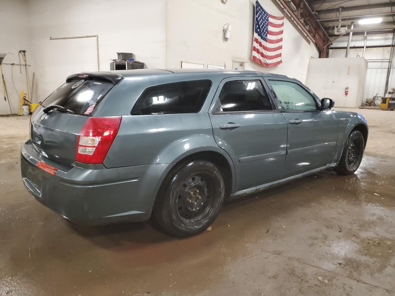 Lot #3028574938 2006 DODGE MAGNUM SE