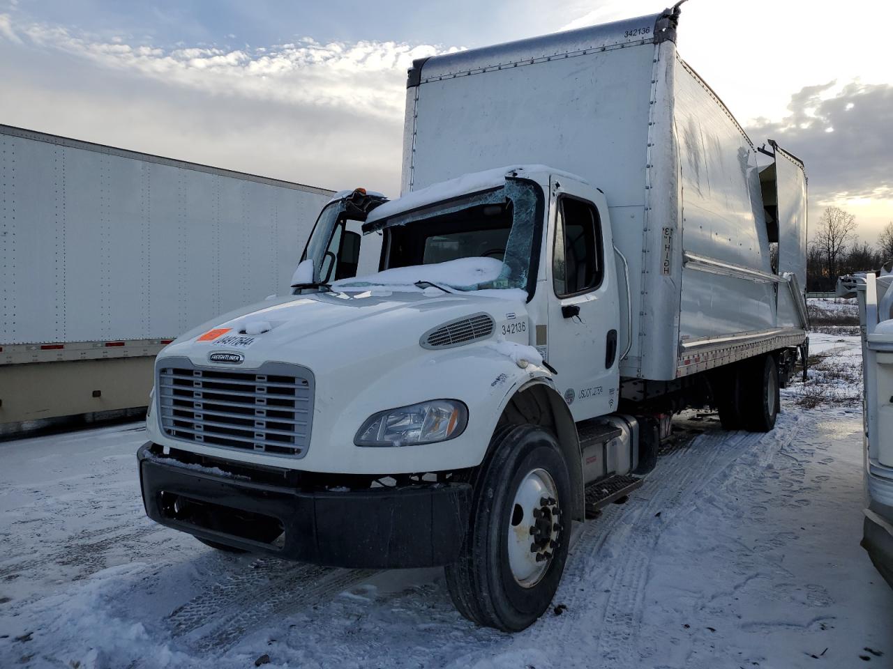 Lot #3041767445 2020 FREIGHTLINER M2 106 MED