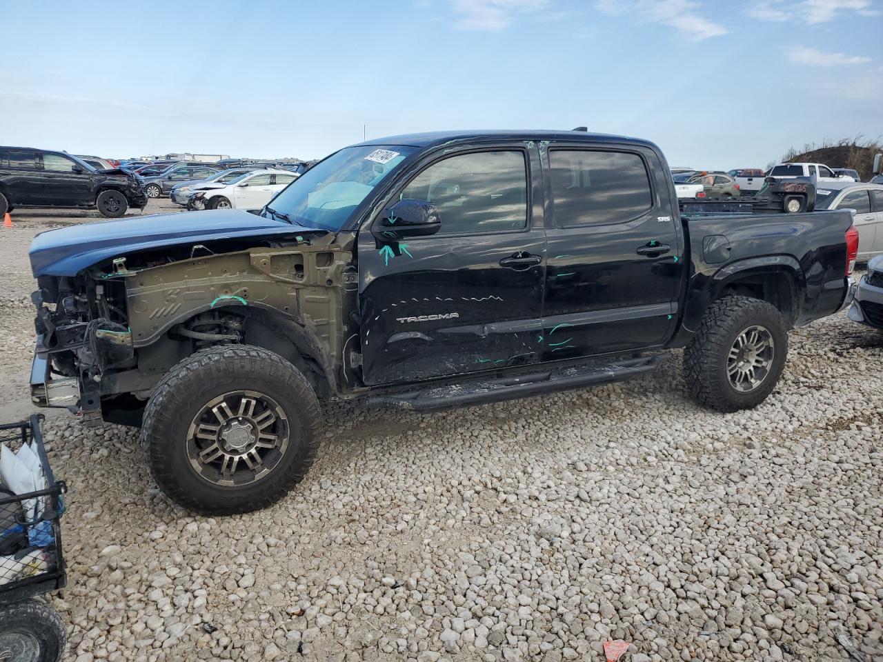  Salvage Toyota Tacoma