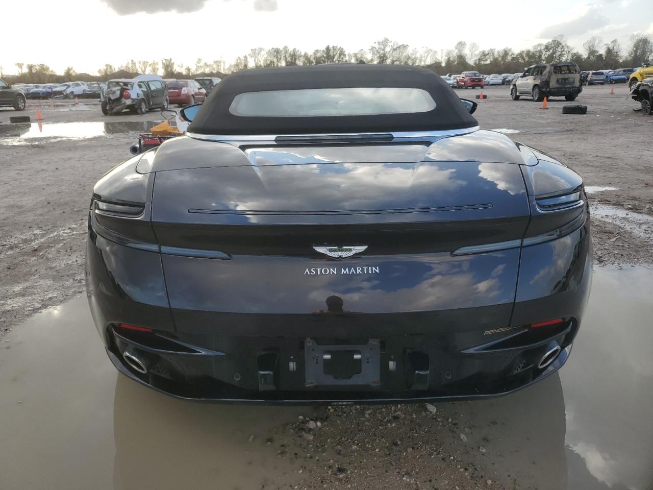 Lot #3026991809 2020 ASTON MARTIN DB11