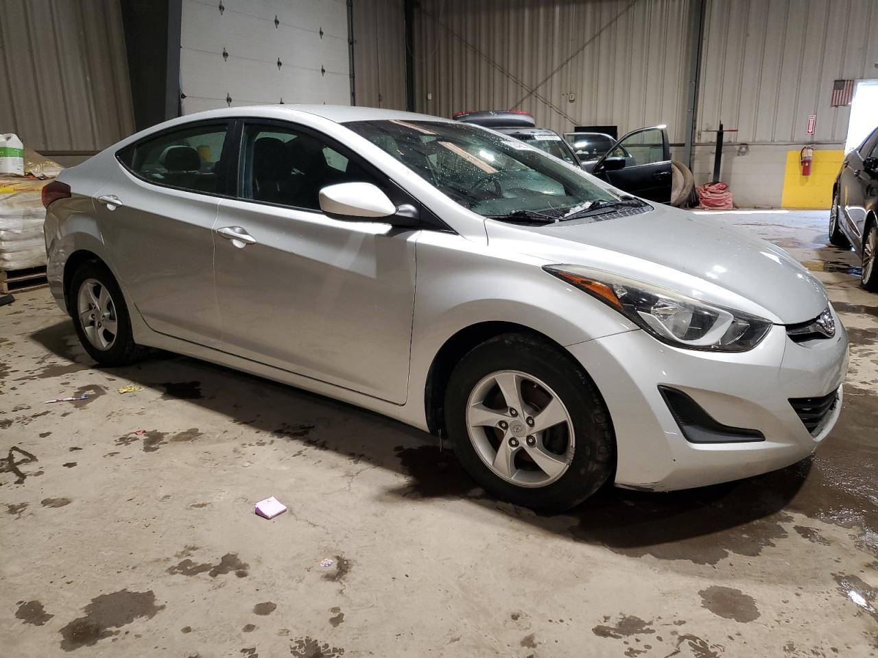 Lot #3033299883 2015 HYUNDAI ELANTRA SE