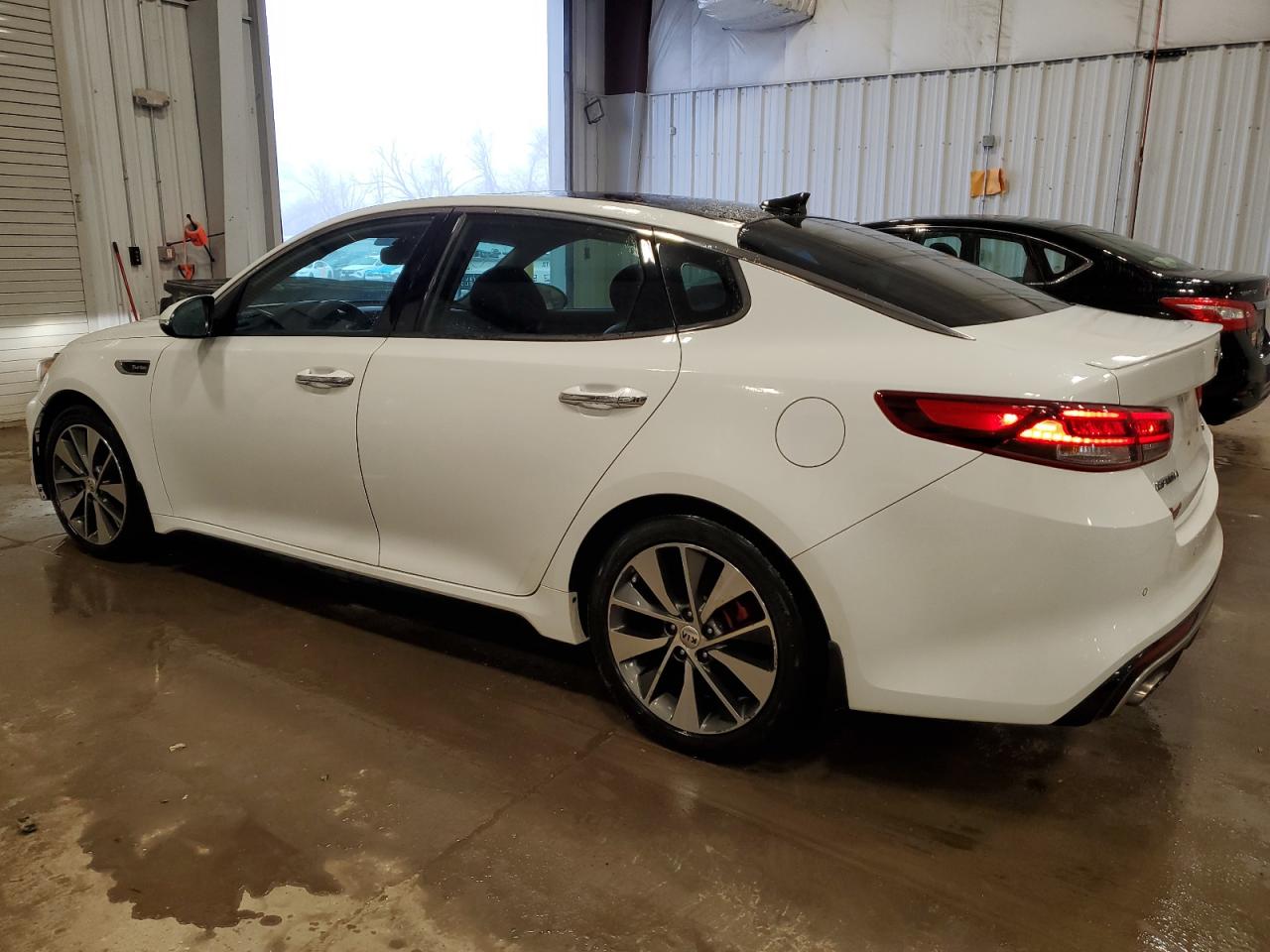 Lot #3028667319 2016 KIA OPTIMA SX