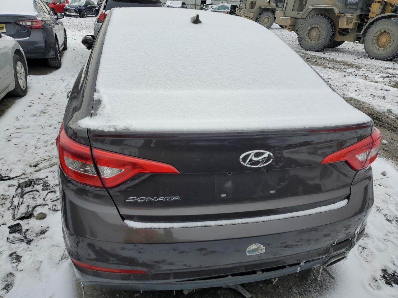 Lot #3034371101 2015 HYUNDAI SONATA SE