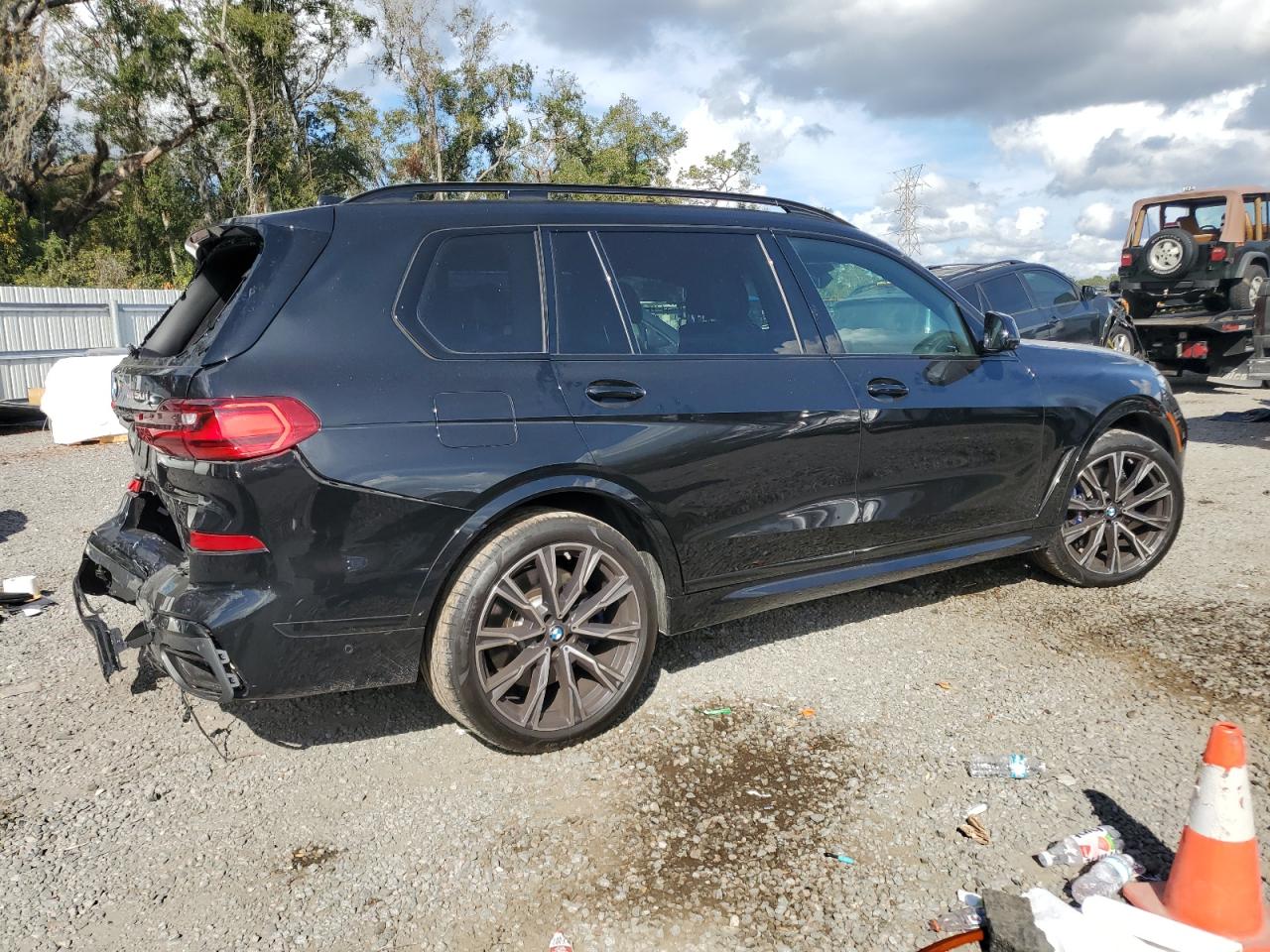 Lot #3049502678 2020 BMW X7 M50I