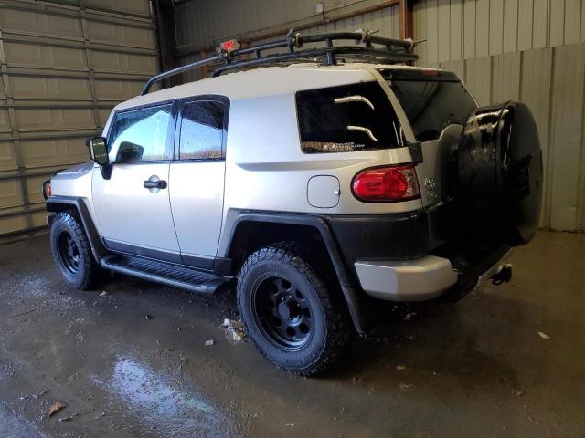 TOYOTA FJ CRUISER 2007 silver 4dr spor gas JTEBU11F570080830 photo #3