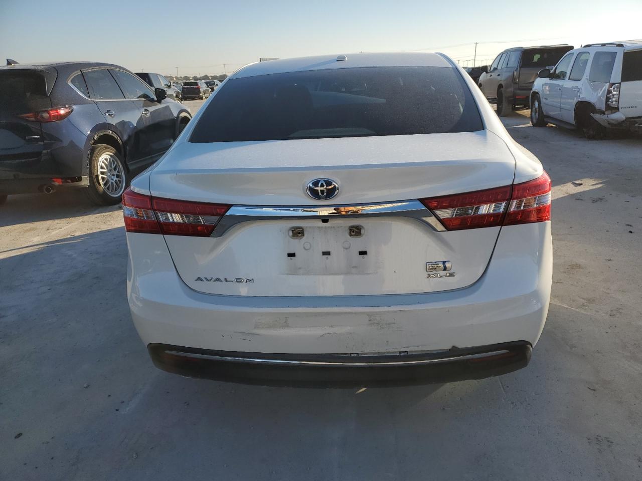 Lot #3037421769 2015 TOYOTA AVALON HYB