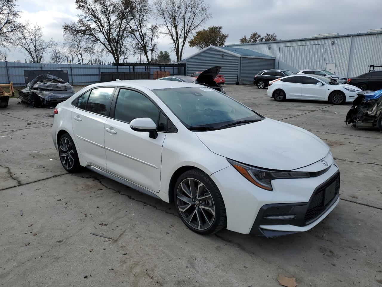 Lot #3040927442 2020 TOYOTA COROLLA SE