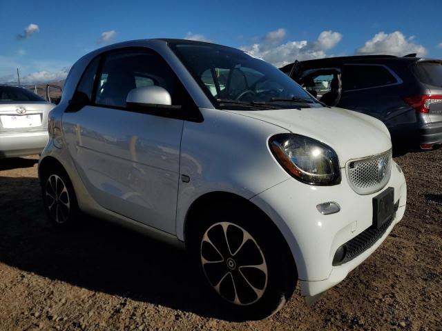 VIN WMEFJ5DA6HK219988 2017 SMART FORTWO no.4