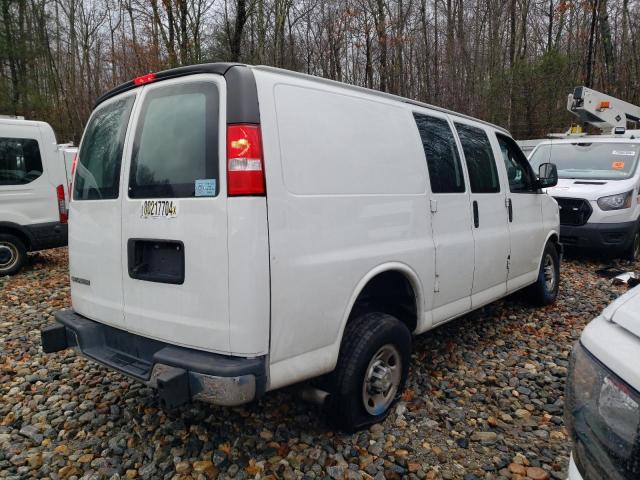 VIN 1GCWGAF79M1184807 2021 CHEVROLET EXPRESS no.3