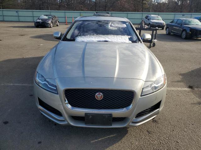 2017 JAGUAR XF SAJBK4BV7HCY36144