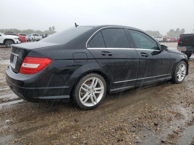 VIN WDDGF4HB3DG099961 2013 MERCEDES-BENZ C-CLASS no.3