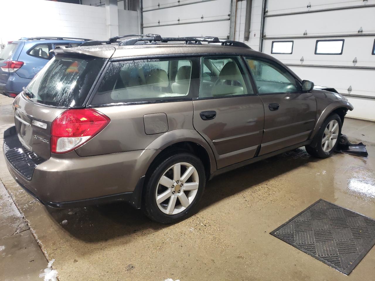 Lot #3034296088 2008 SUBARU OUTBACK 2.