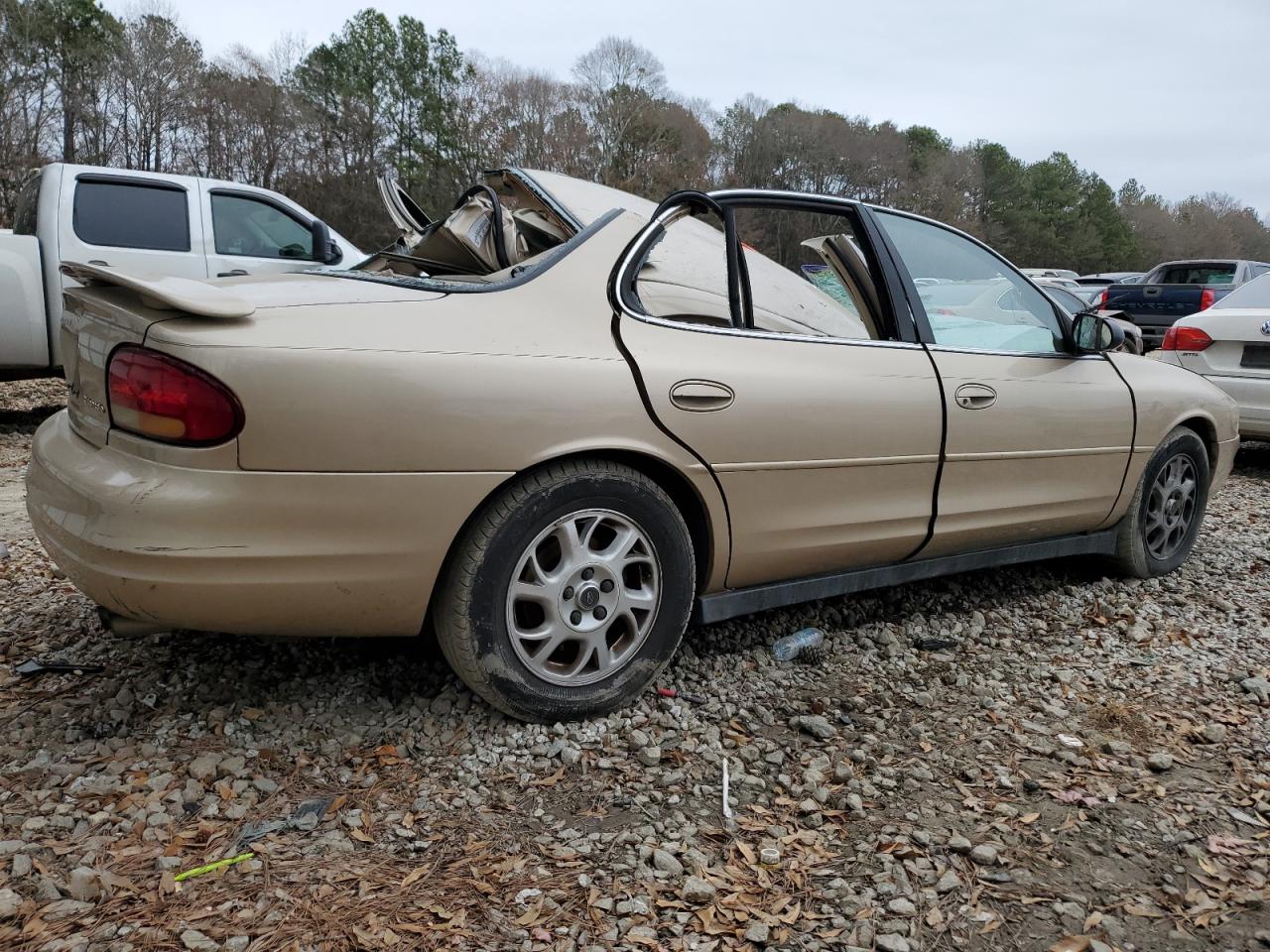 Lot #3050099106 2001 OLDSMOBILE INTRIGUE G