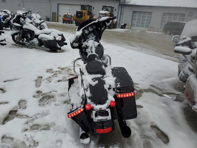 2015 HARLEY-DAVIDSON FLHXS STRE - 1HD1KRM18FB618166