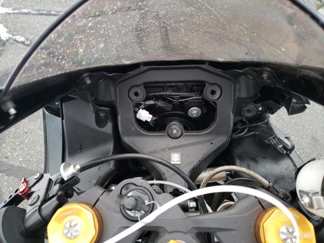 2023 SUZUKI GSX-R1000 JS1DM11H8P7100455