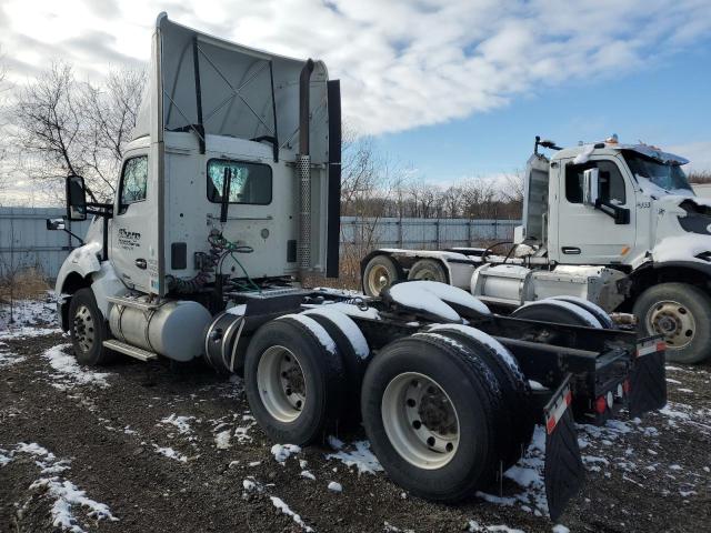 KENWORTH CONSTRUCTI 2017 white tractor diesel 1XKYDP9X7HJ145238 photo #4