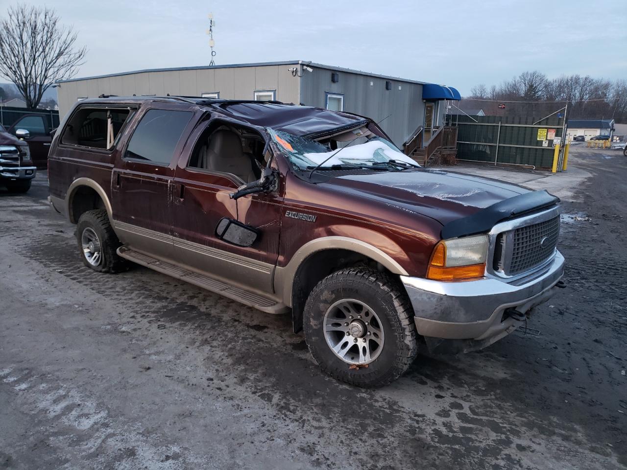 Lot #3050604118 2000 FORD EXCURSION