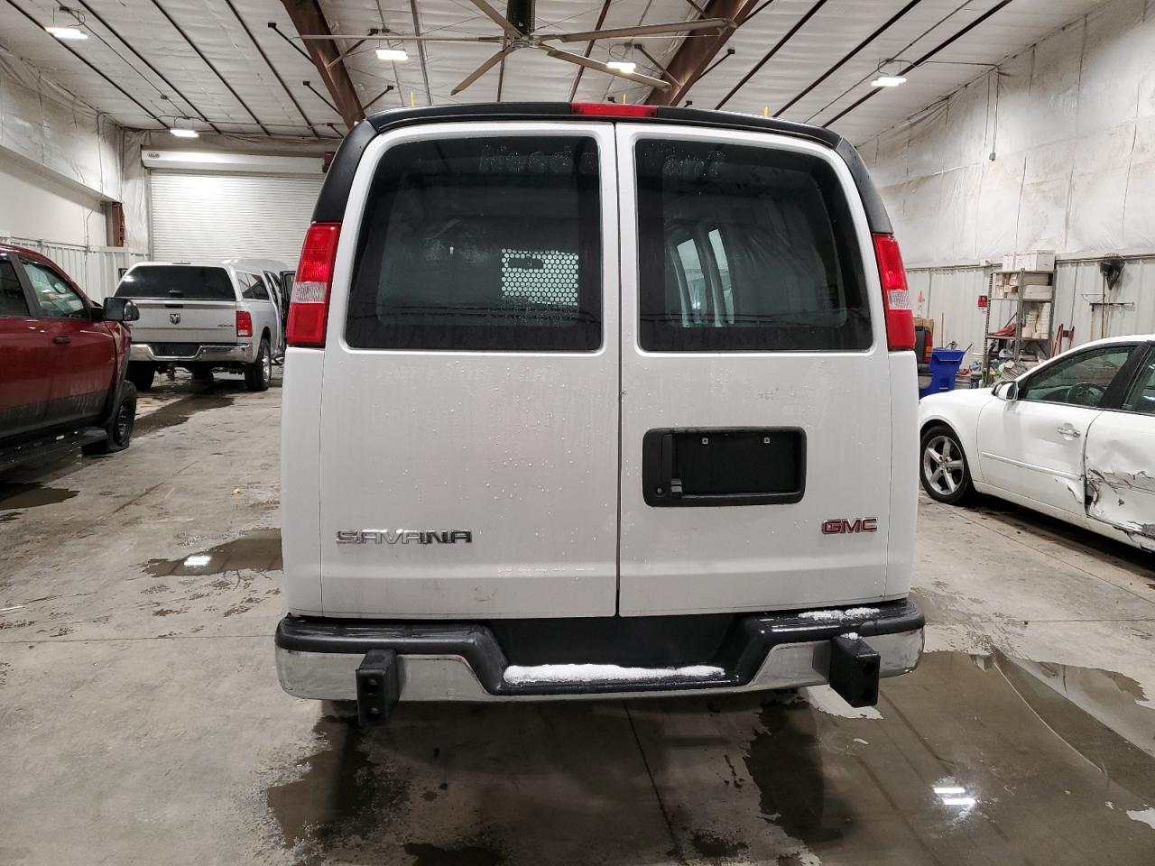 Lot #3037296255 2023 GMC SAVANA G25