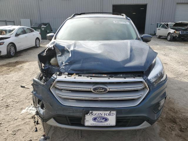 VIN 1FMCU9GD5JUC25583 2018 FORD ESCAPE no.5