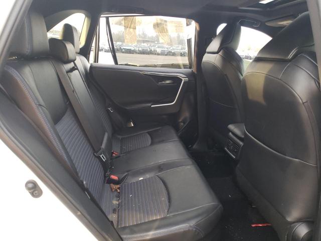 2020 TOYOTA RAV4 XSE JTMEWRFV5LD541943