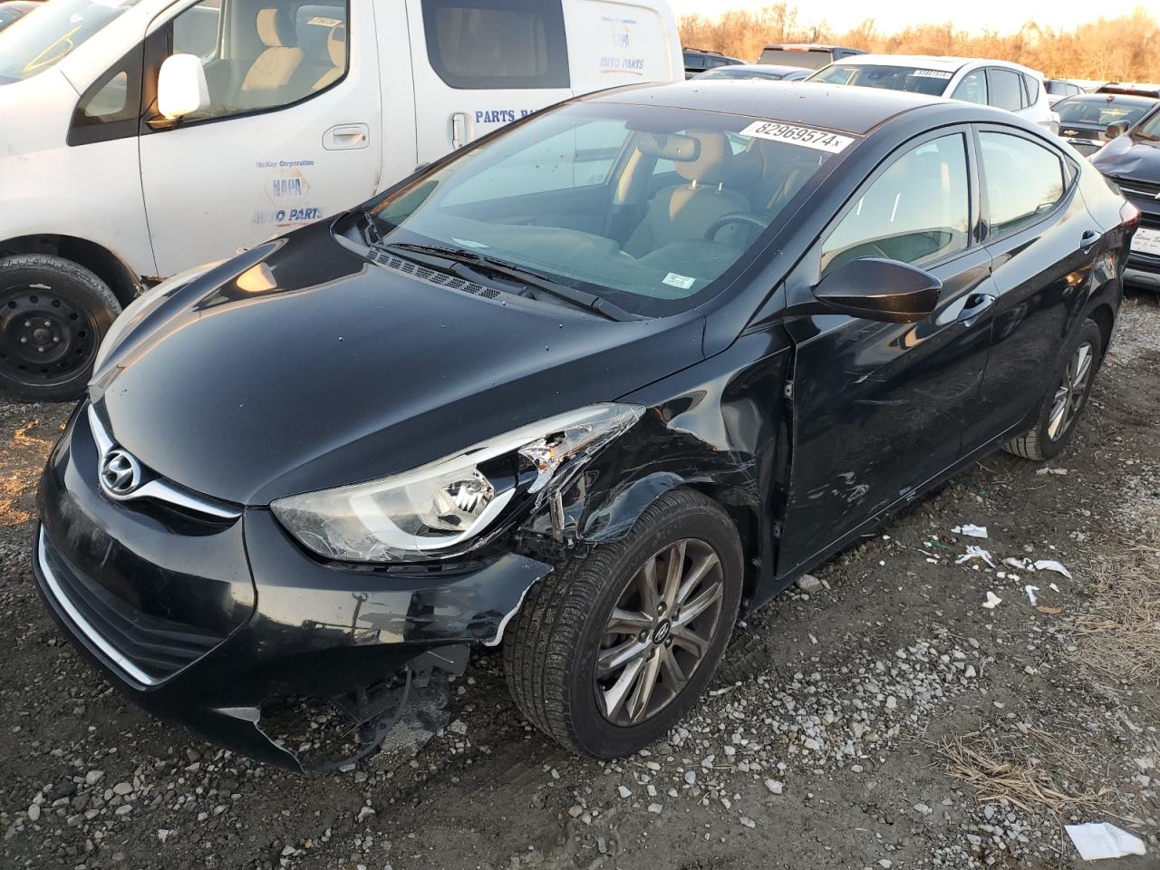 HYUNDAI ELANTRA SE