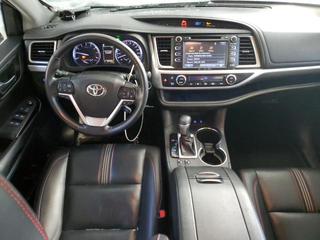 2019 TOYOTA HIGHLANDER 5TDJZRFH3KS572899