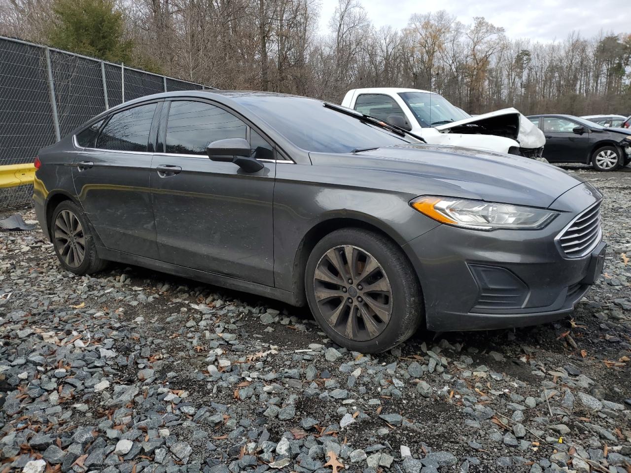 Ford Fusion se 2019