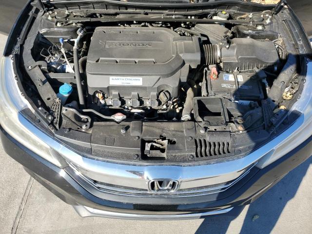 2017 HONDA ACCORD TOU - 1HGCR3F92HA043529