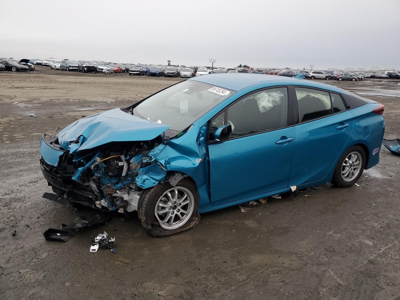  Salvage Toyota Prius