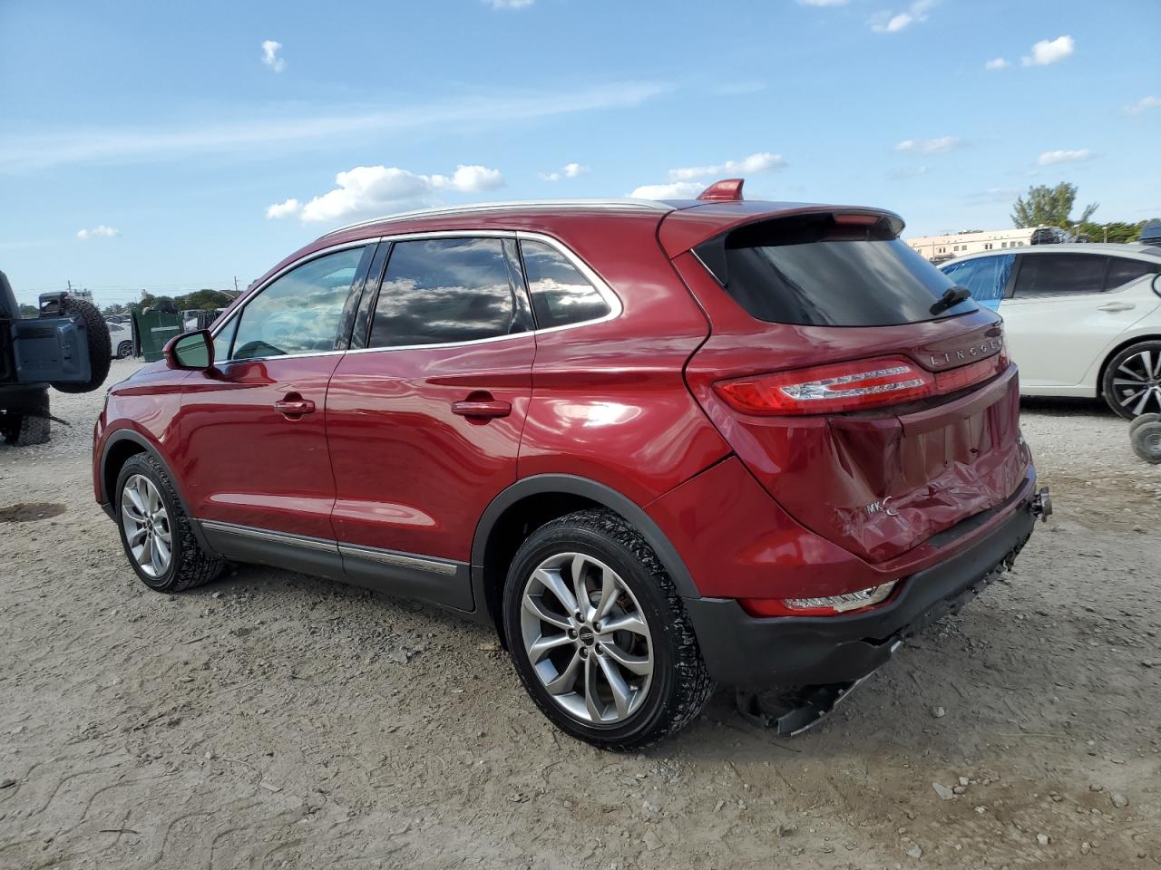 Lot #3028504937 2017 LINCOLN MKC SELECT