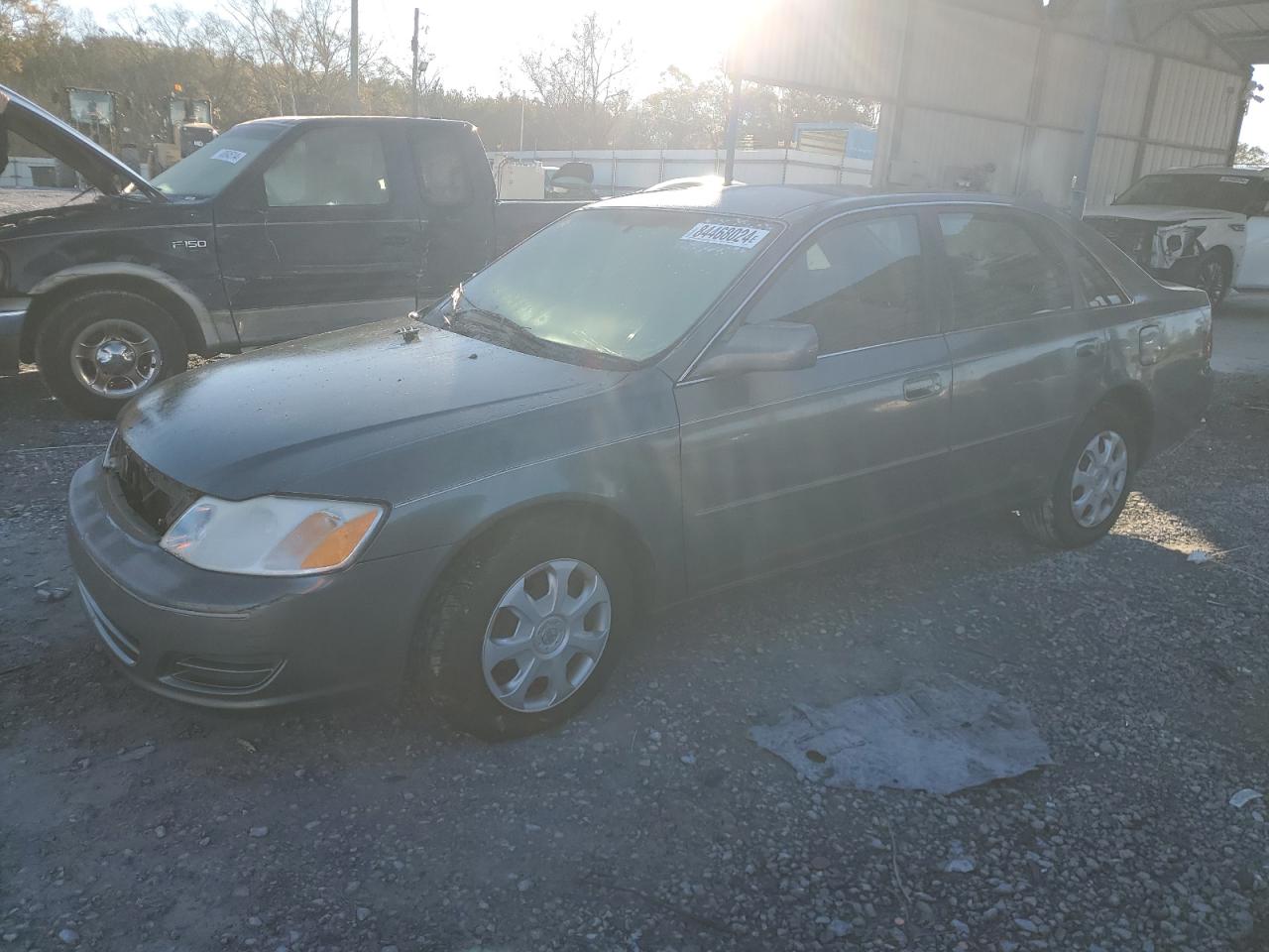  Salvage Toyota Avalon