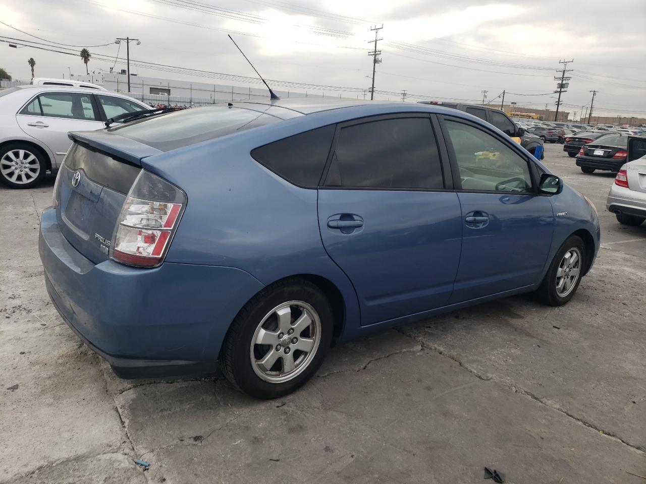 Lot #3029470706 2005 TOYOTA PRIUS