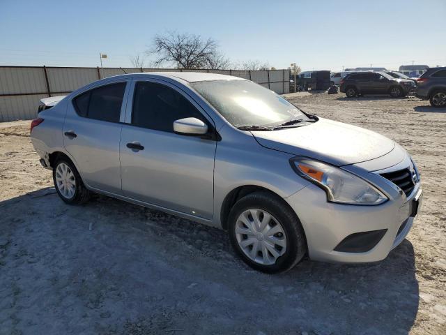 VIN 3N1CN7APXKL826138 2019 NISSAN VERSA no.4