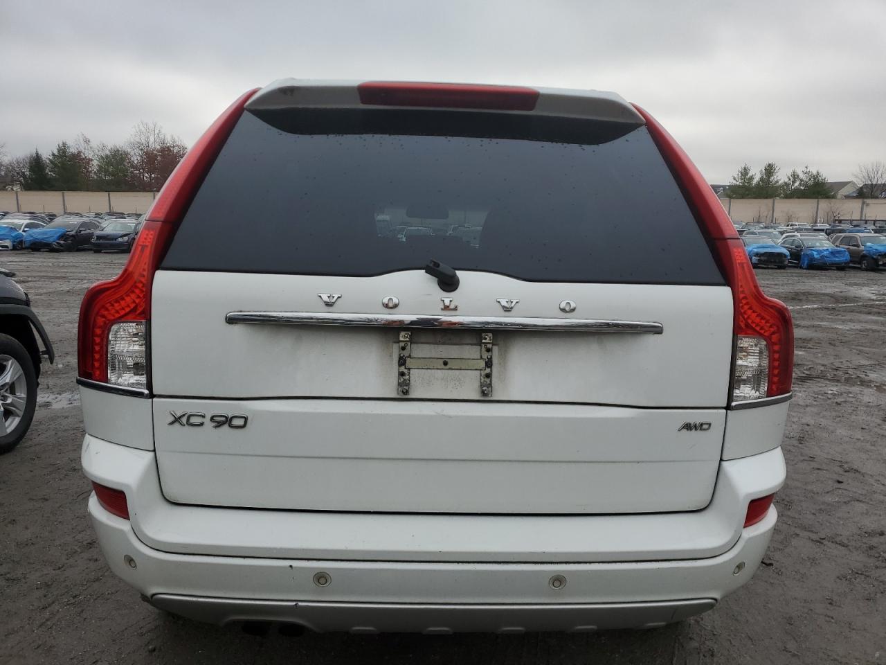 Lot #3051448285 2013 VOLVO XC90 3.2