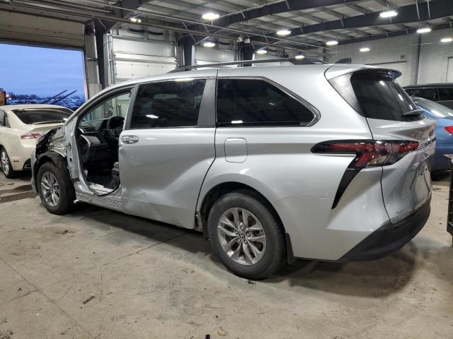 2024 TOYOTA SIENNA XLE - 5TDJSKFC6RS110461