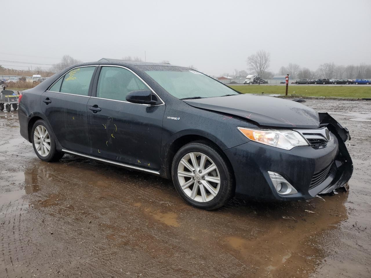 Lot #3029428708 2012 TOYOTA CAMRY HYBR