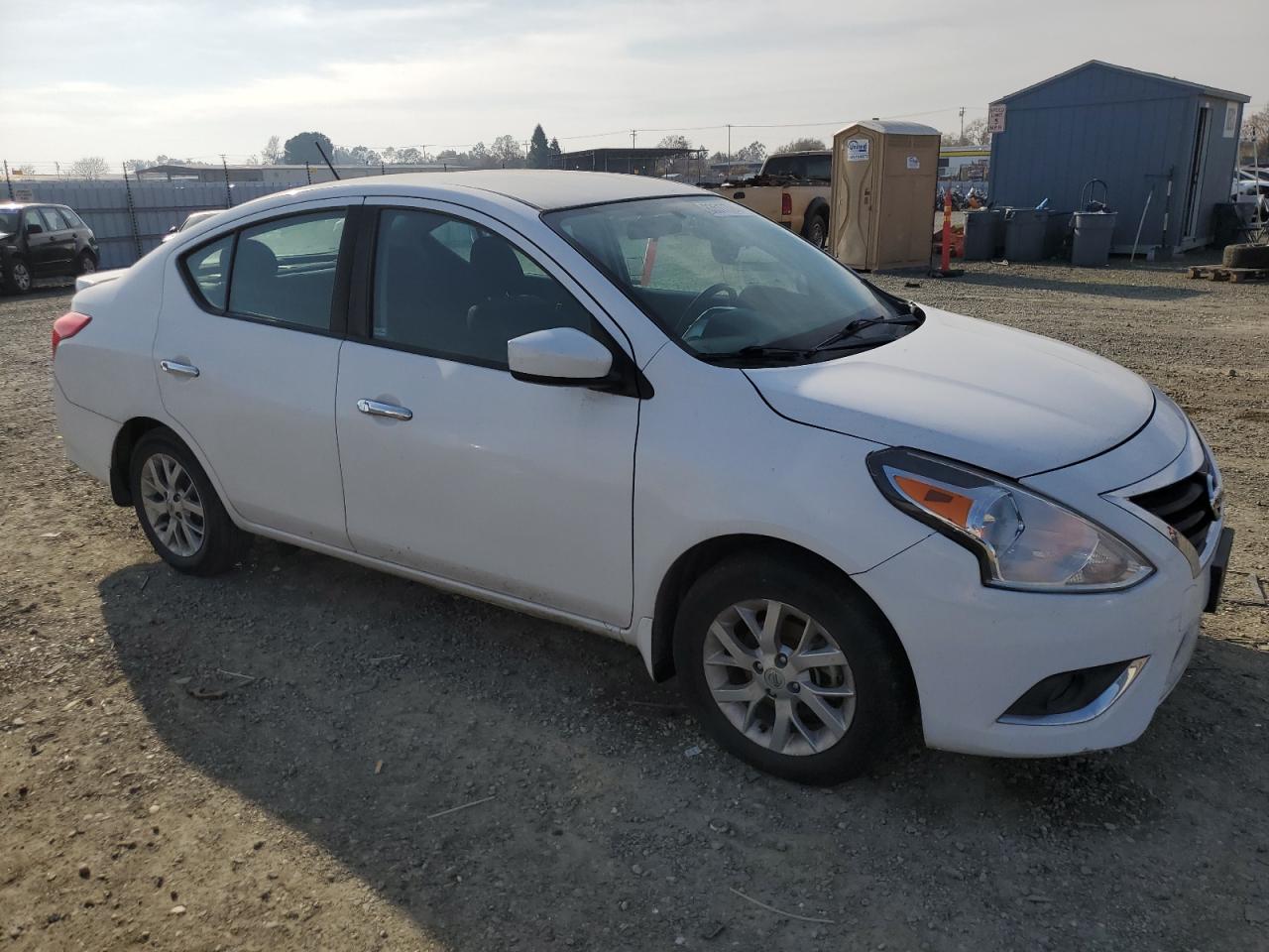 Lot #3024939398 2018 NISSAN VERSA S