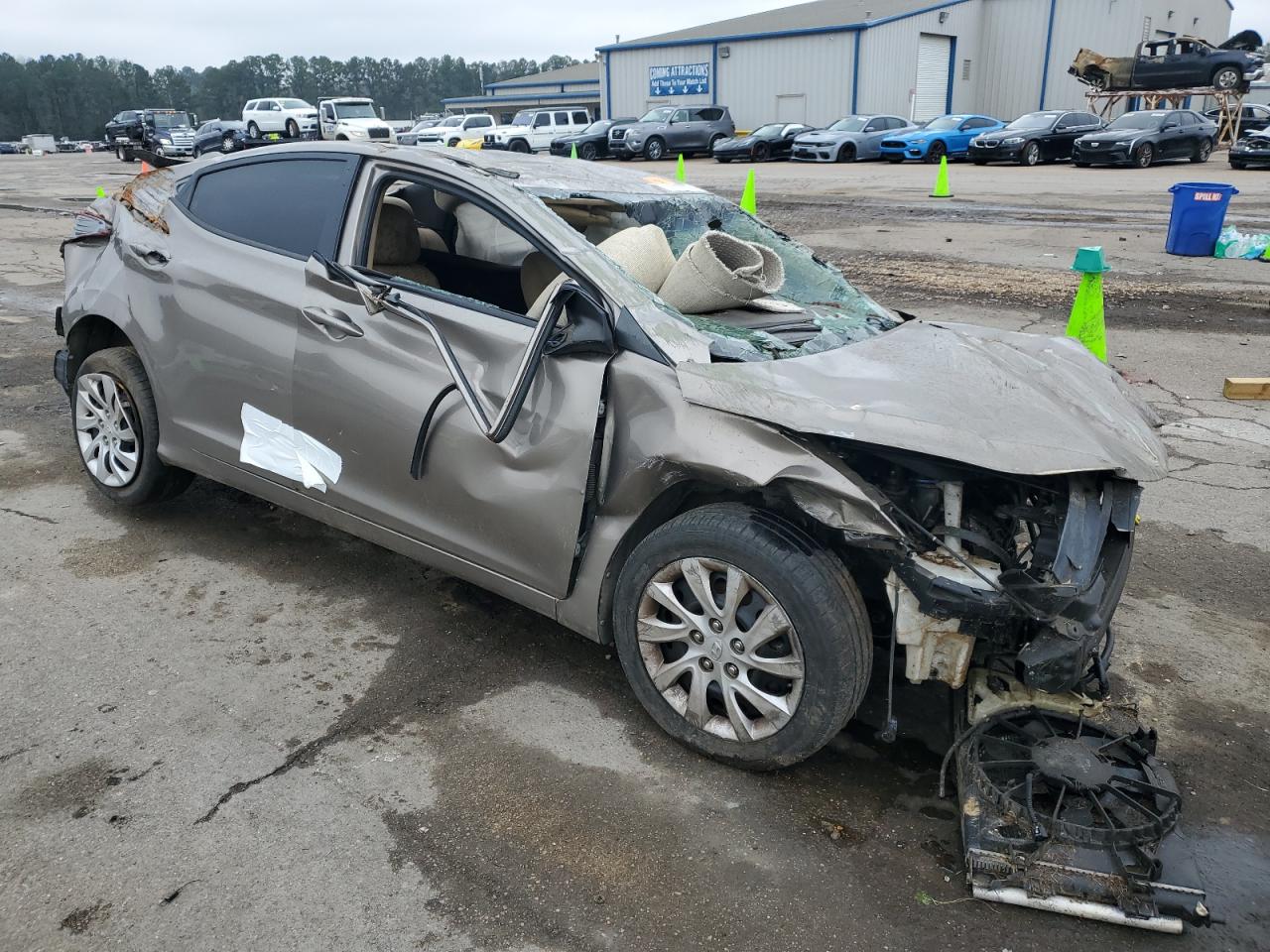 Lot #3037171507 2013 HYUNDAI ELANTRA GL