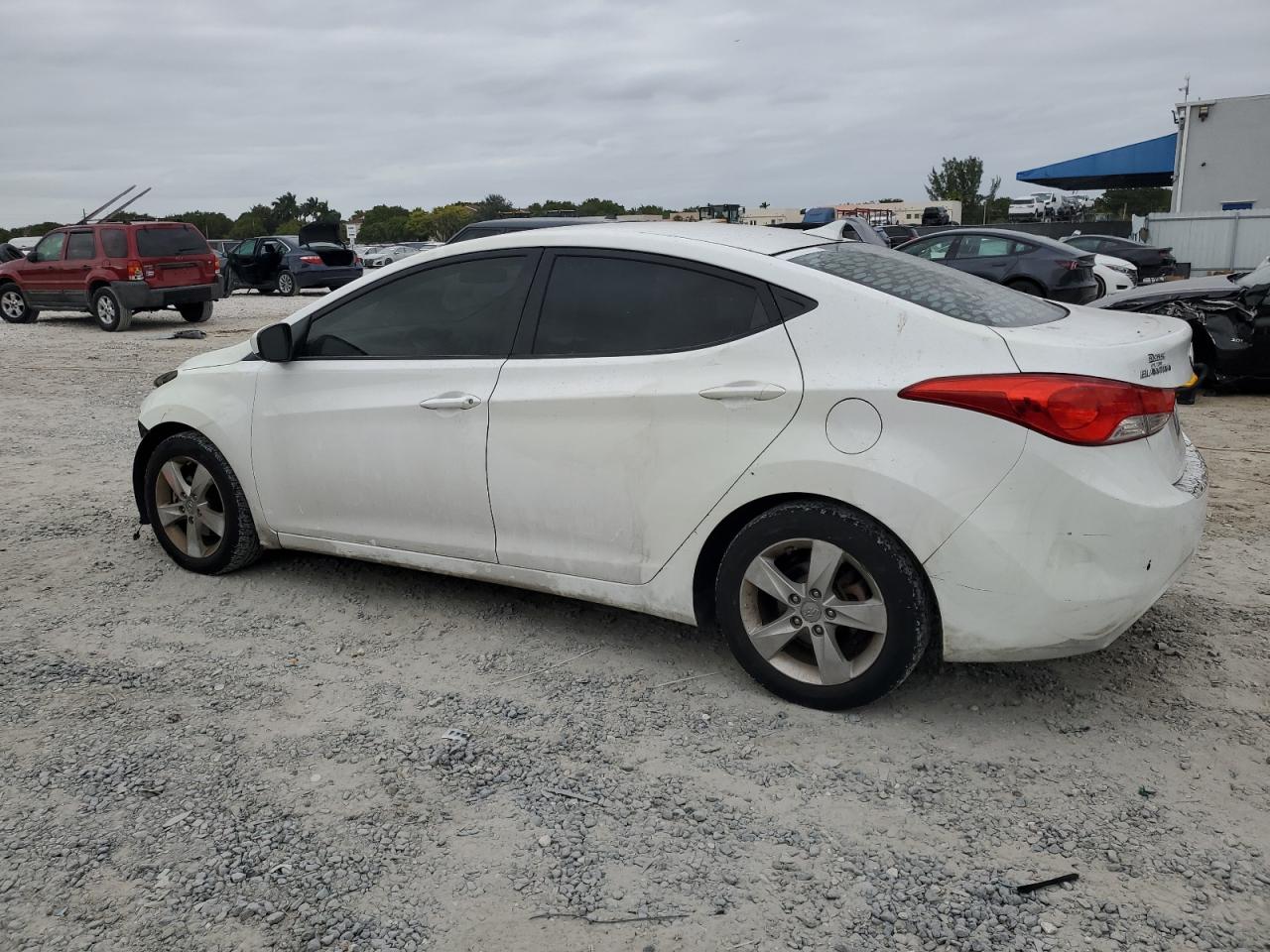 Lot #3029579087 2013 HYUNDAI ELANTRA GL