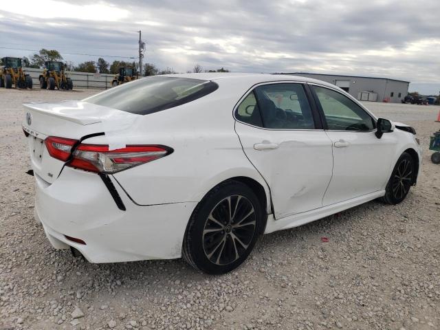 VIN JTNB11HK9J3016047 2018 TOYOTA CAMRY no.3