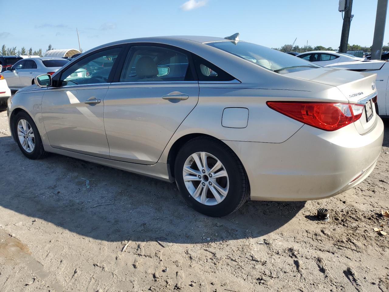 Lot #3051356649 2011 HYUNDAI SONATA GLS