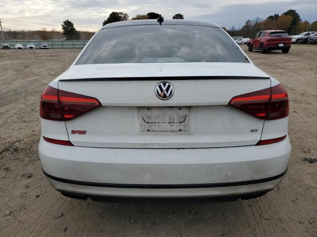 2018 VOLKSWAGEN PASSAT GT 1VWJM7A31JC028798