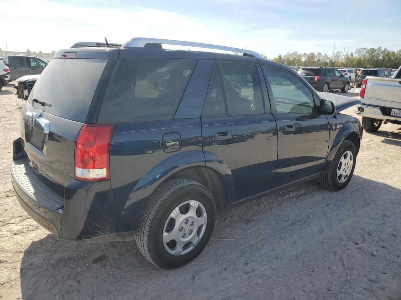 Lot #3027201315 2007 SATURN VUE