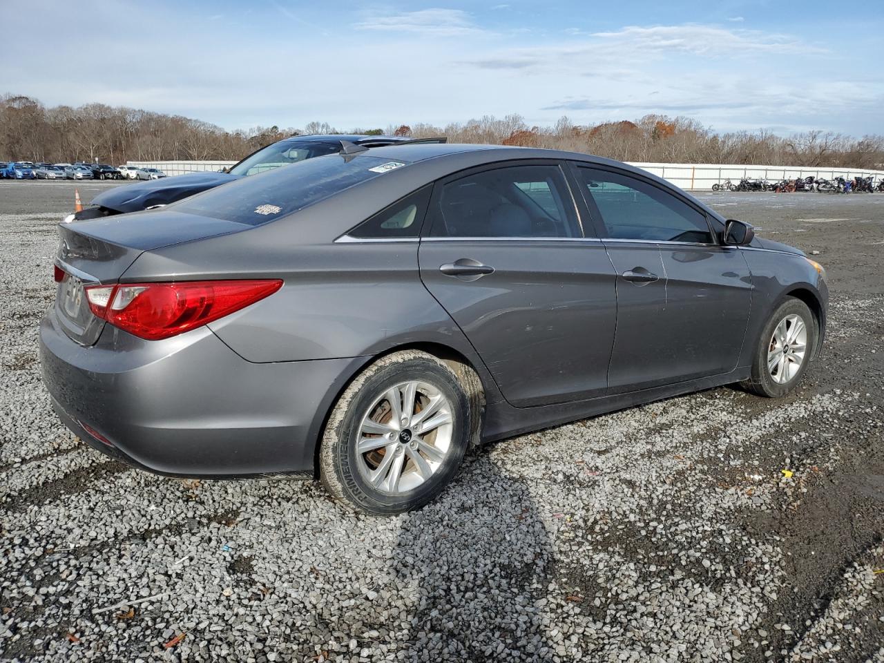 Lot #3034421727 2012 HYUNDAI SONATA GLS