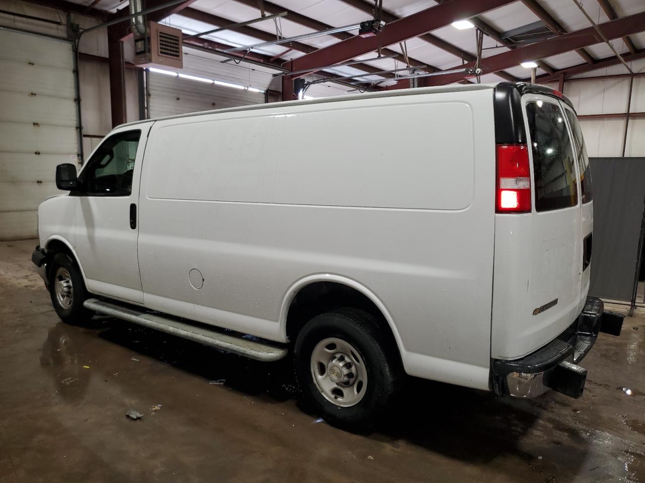 Lot #3028498952 2022 CHEVROLET EXPRESS G2