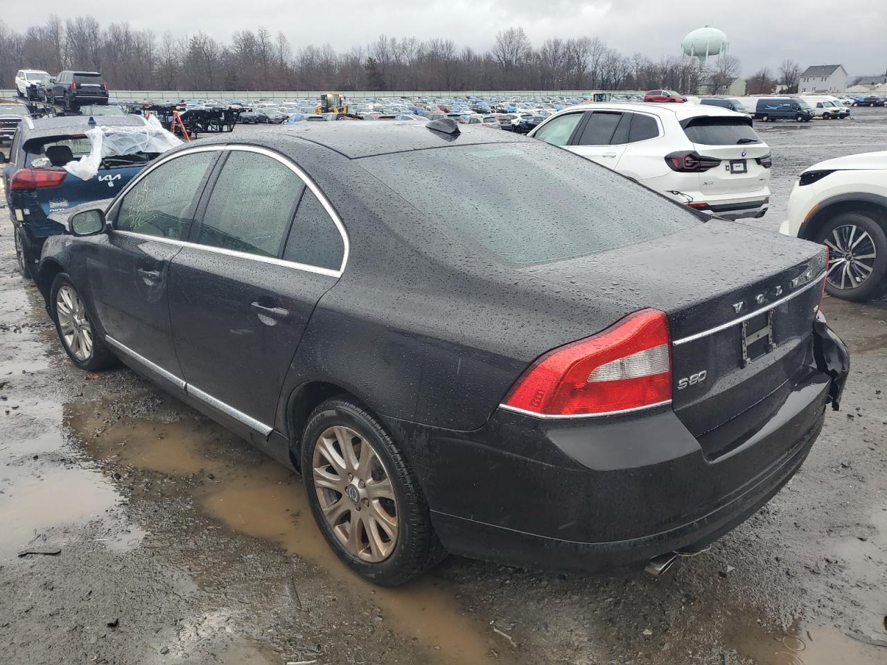 Lot #3027074807 2010 VOLVO S80 3.2